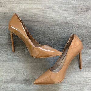 🌻 Steve Madden Elegant Tan Stiletto Heels 🌻